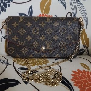 LV Pochette Bag